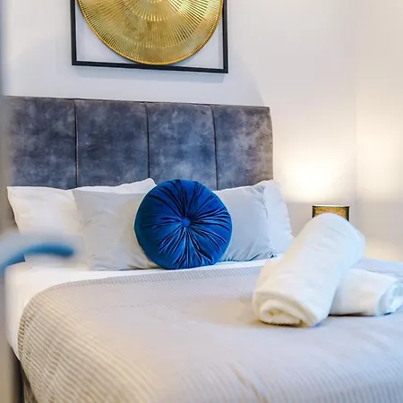 The Arden Suite- Modern In Centre- Perfect For Leisure, Family And Business By Dreamluxe